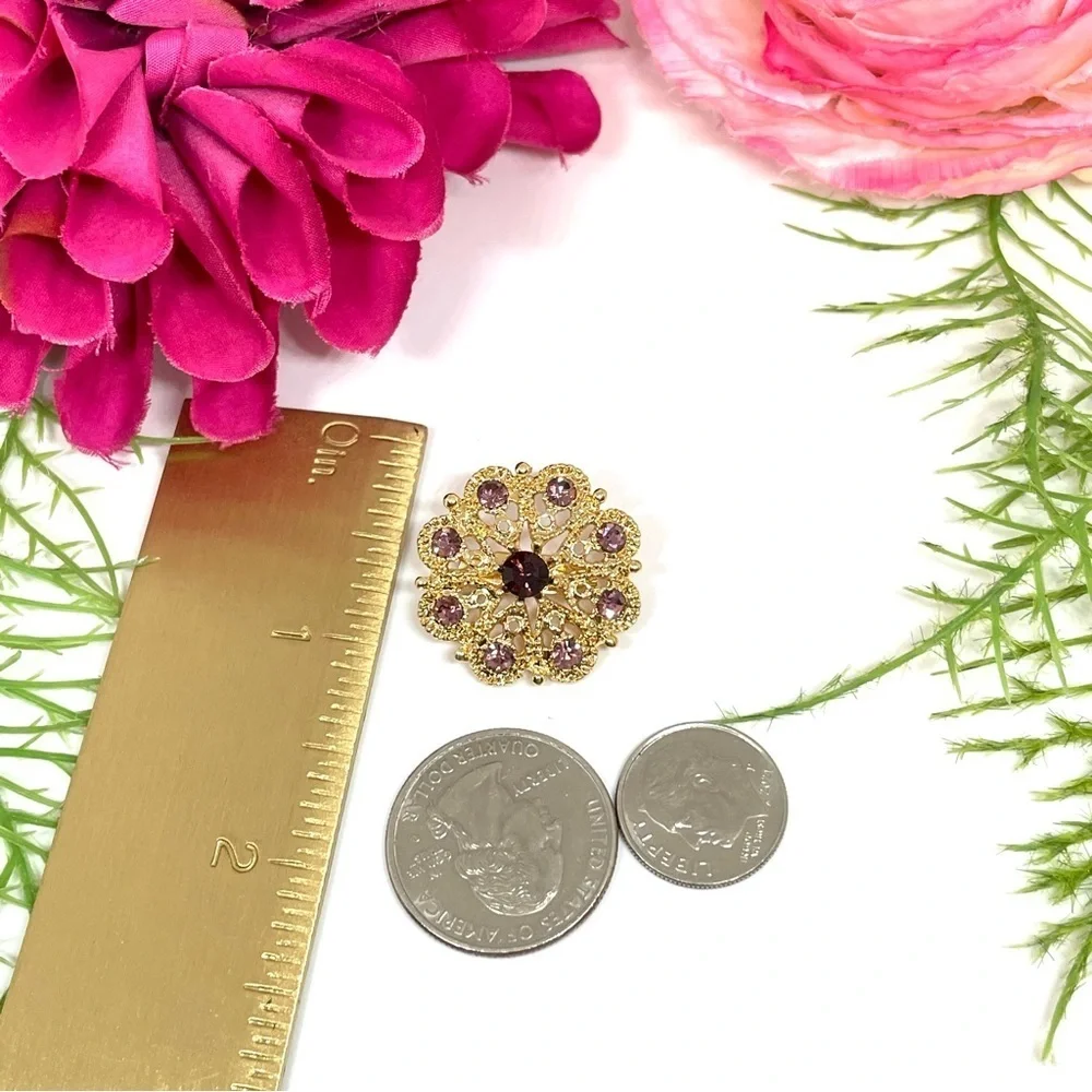 NEW⚜️Plum Crystal Cluster Embellished Brooch